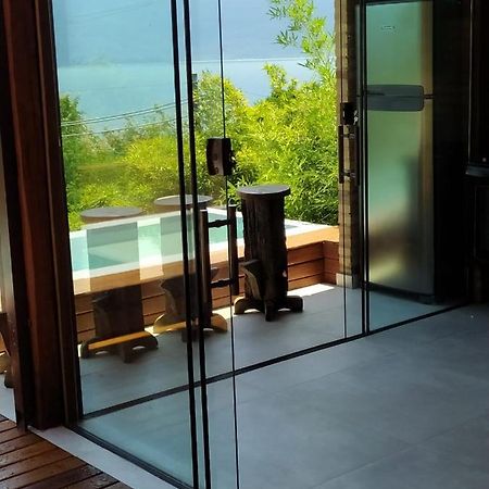 Nova Villa- Vista Frontal Para O Mar- Villa Amore Ilhabela Luaran gambar